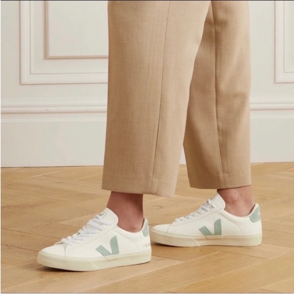 Veja Campo Sneaker Extra White/Matcha Suede size 37EU/6US New in Box - Picture 2 of 8